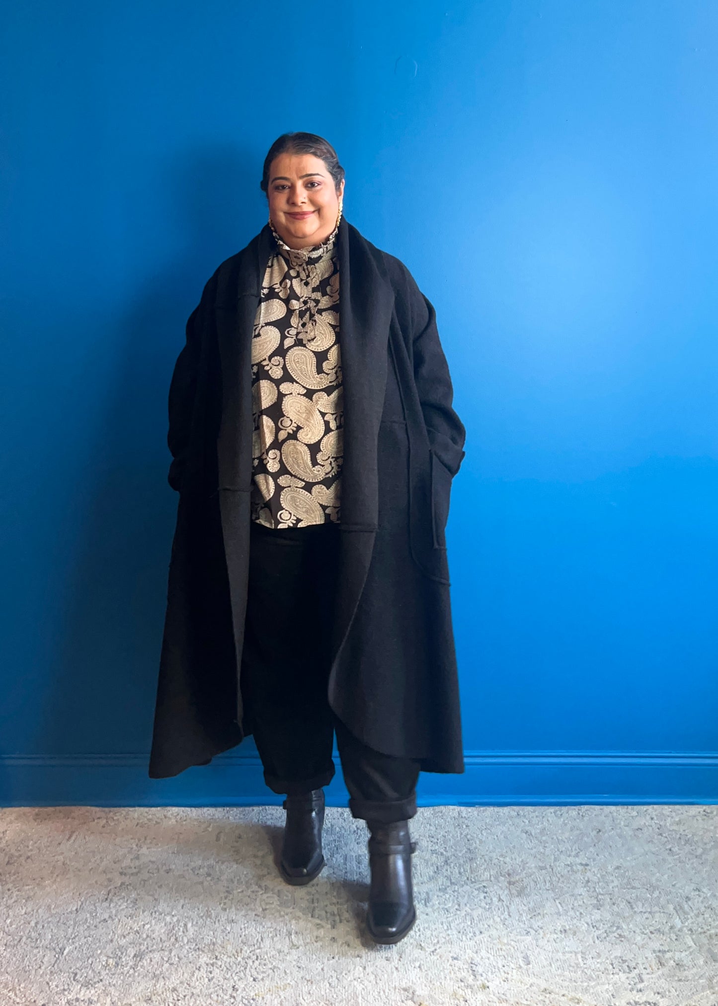 Top with Frill ~ Black