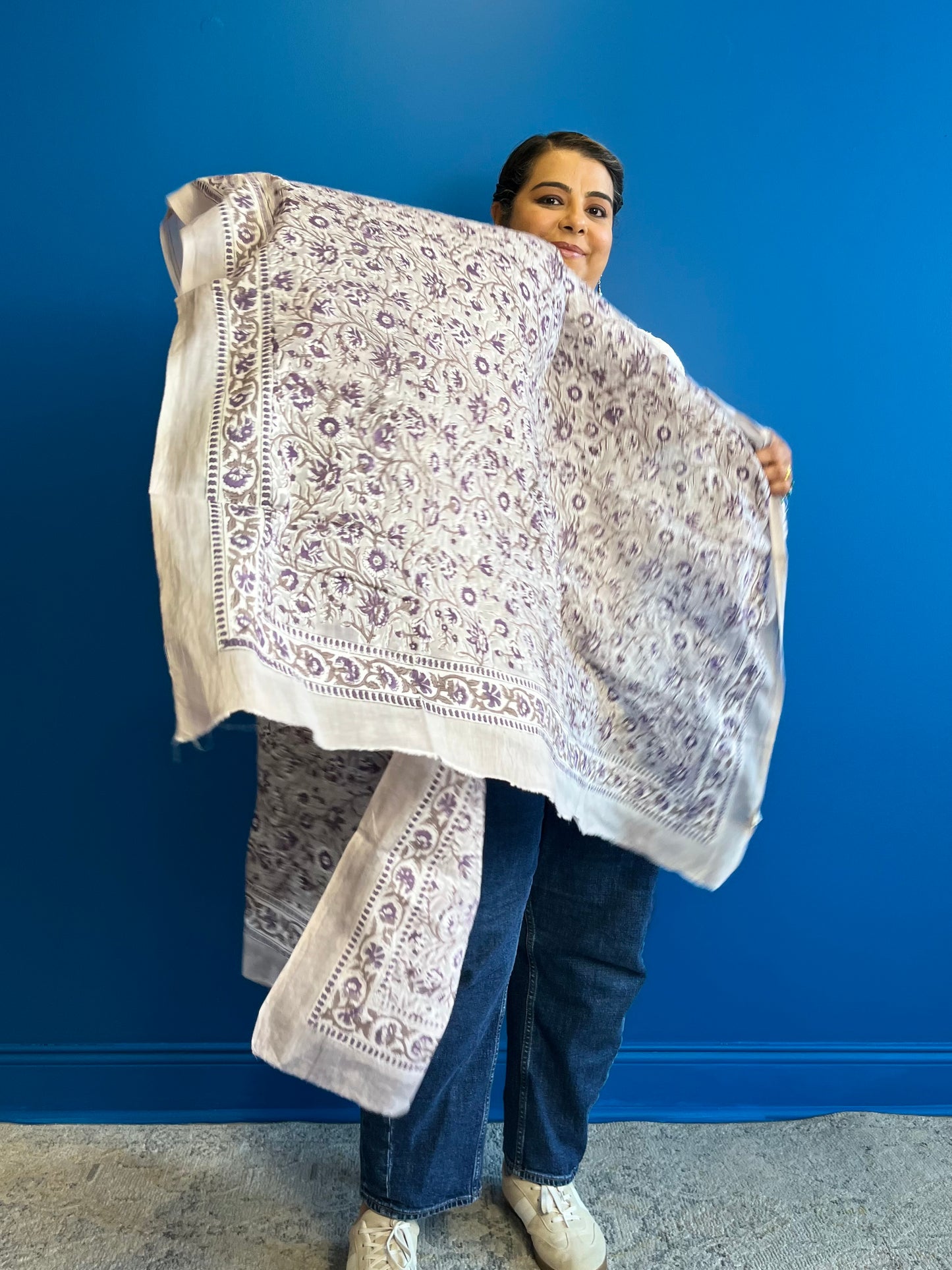 Garden Scarf in Grey