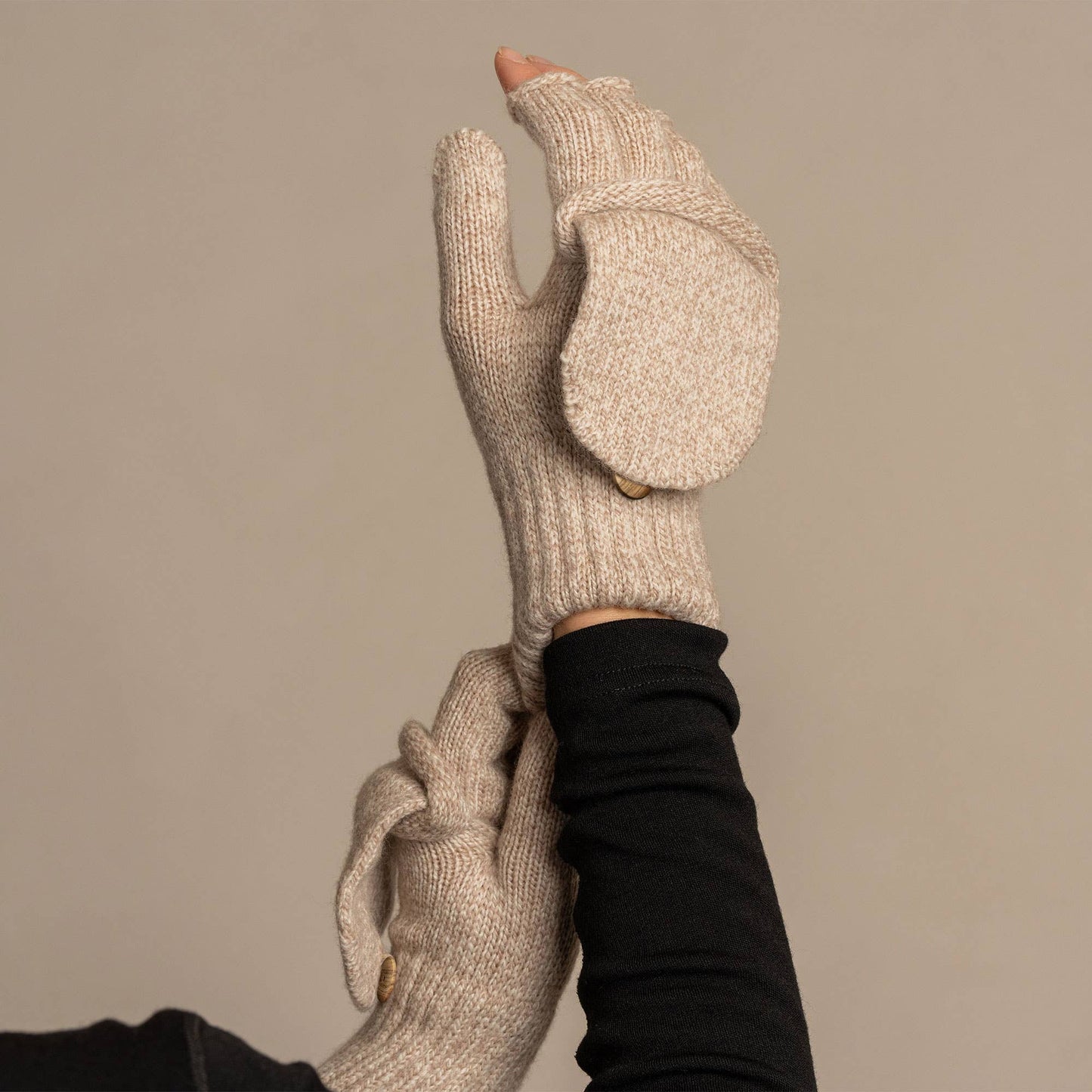 Merino Convertible Gloves in Beige