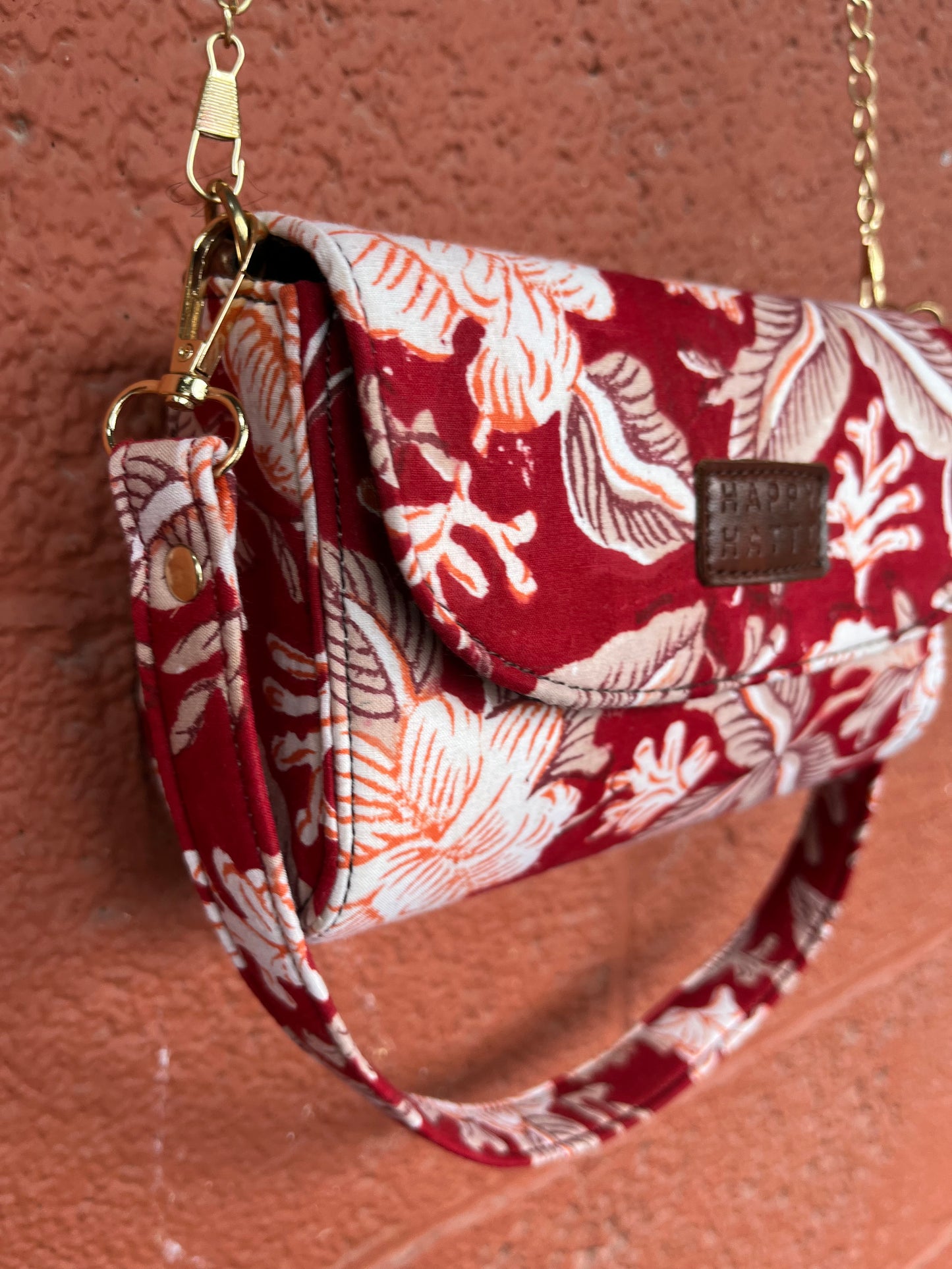 August Box Bag in Red Beige