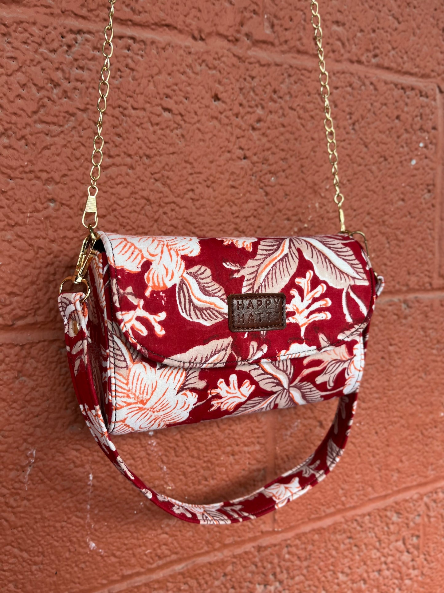 August Box Bag in Red Beige