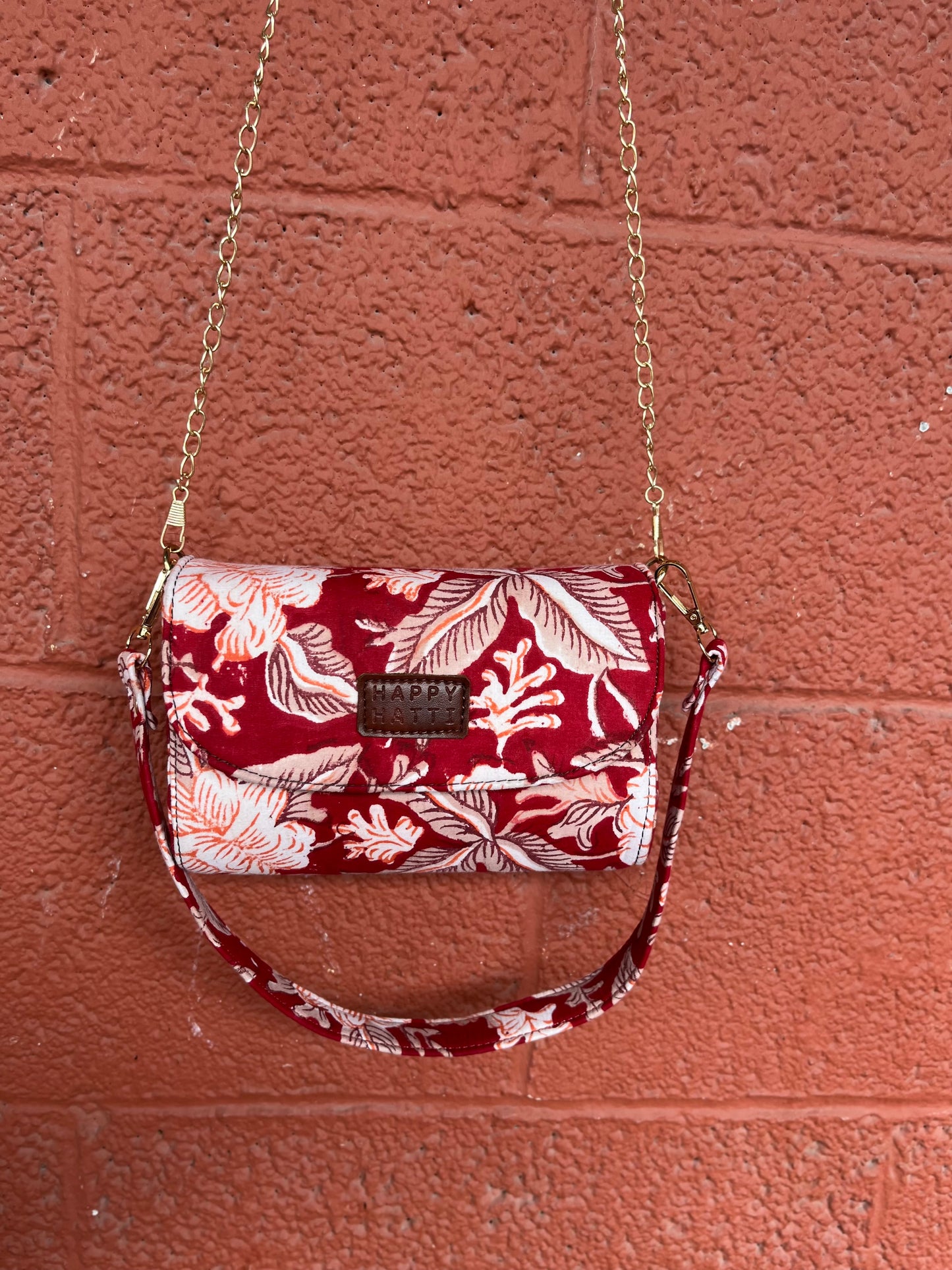 August Box Bag in Red Beige