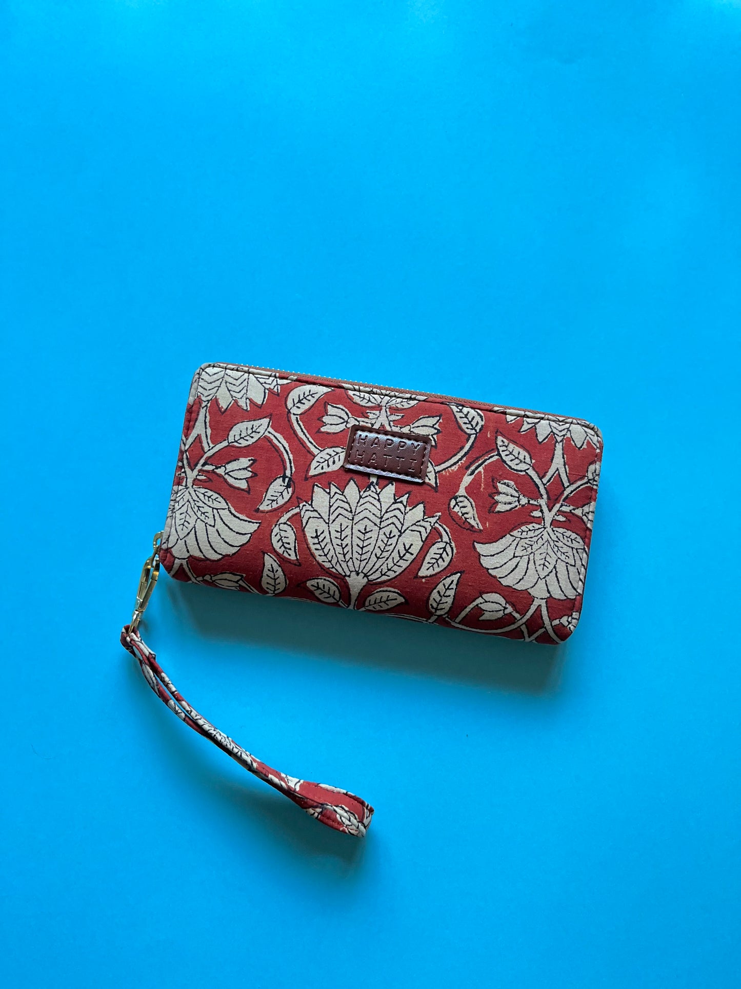 Wrist Clutch in Maroon
