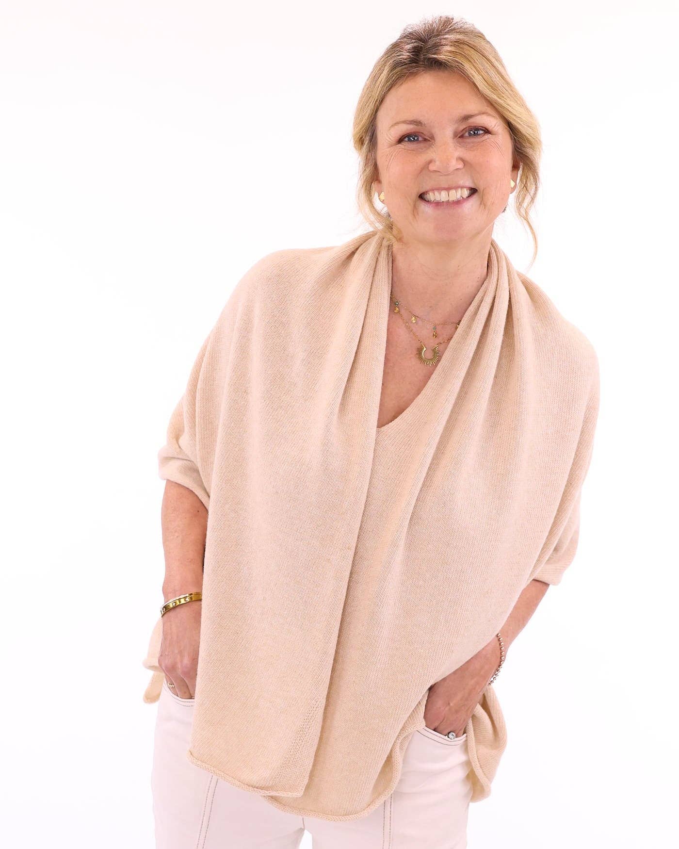 Cashmere Blend Poncho: Pearl Grey