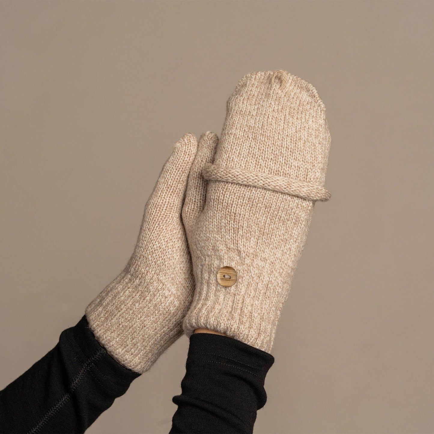 Merino Convertible Gloves in Beige