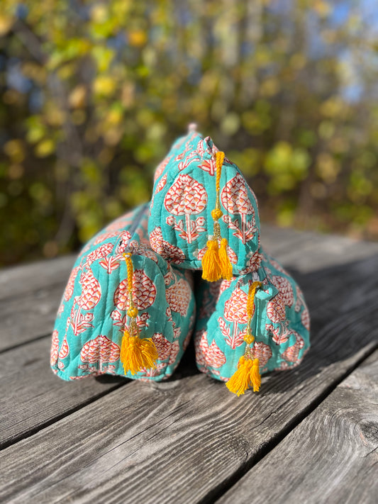 Make Up Bag in Sea Green