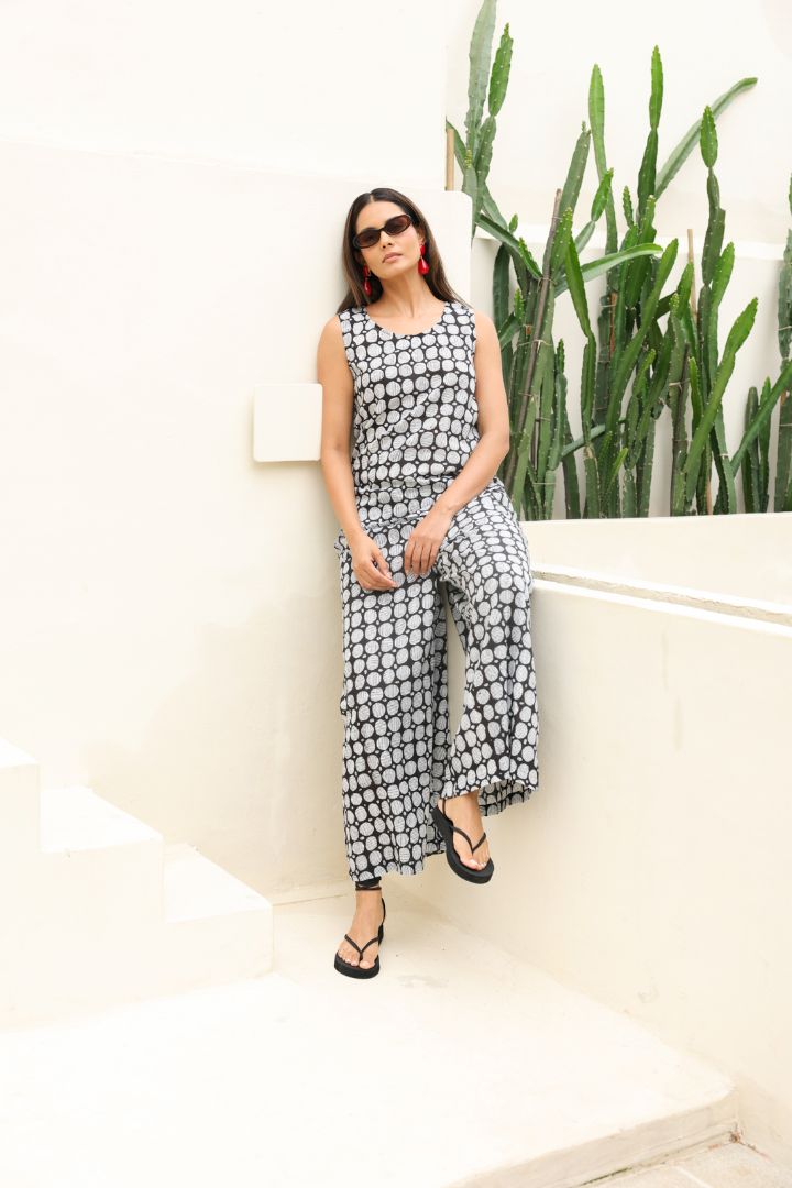 Daffodil Palazzo Pants in Geometric Print