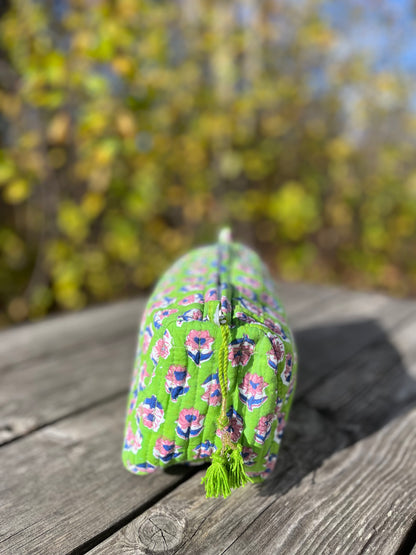Make Up Bag in Neon Green