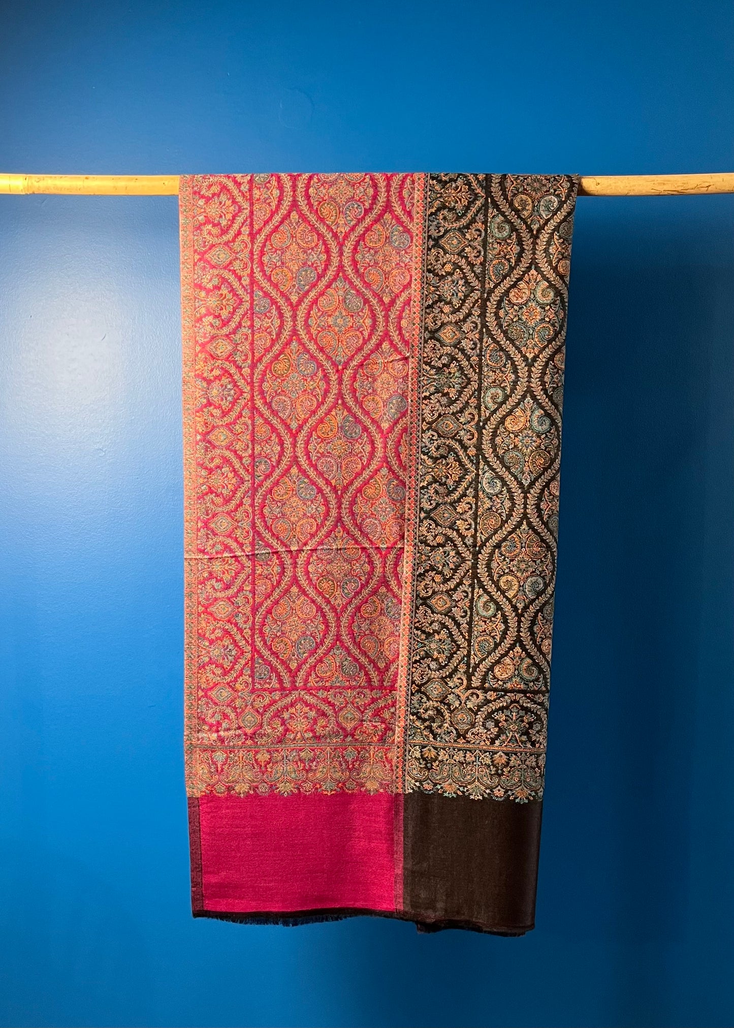 Wool Tencel Wide Scarf in Magenta Black