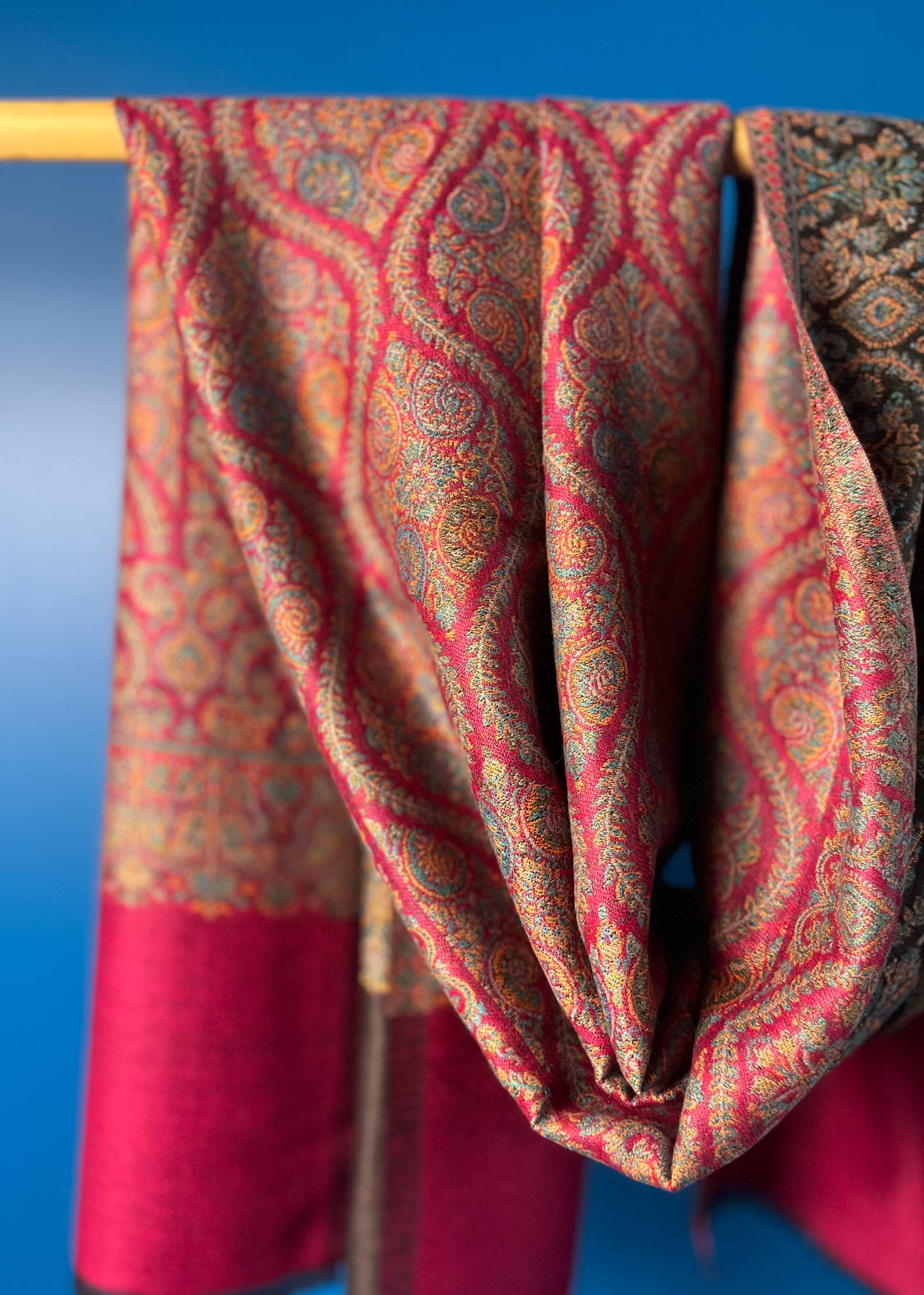 Wool Tencel Wide Scarf in Magenta Black