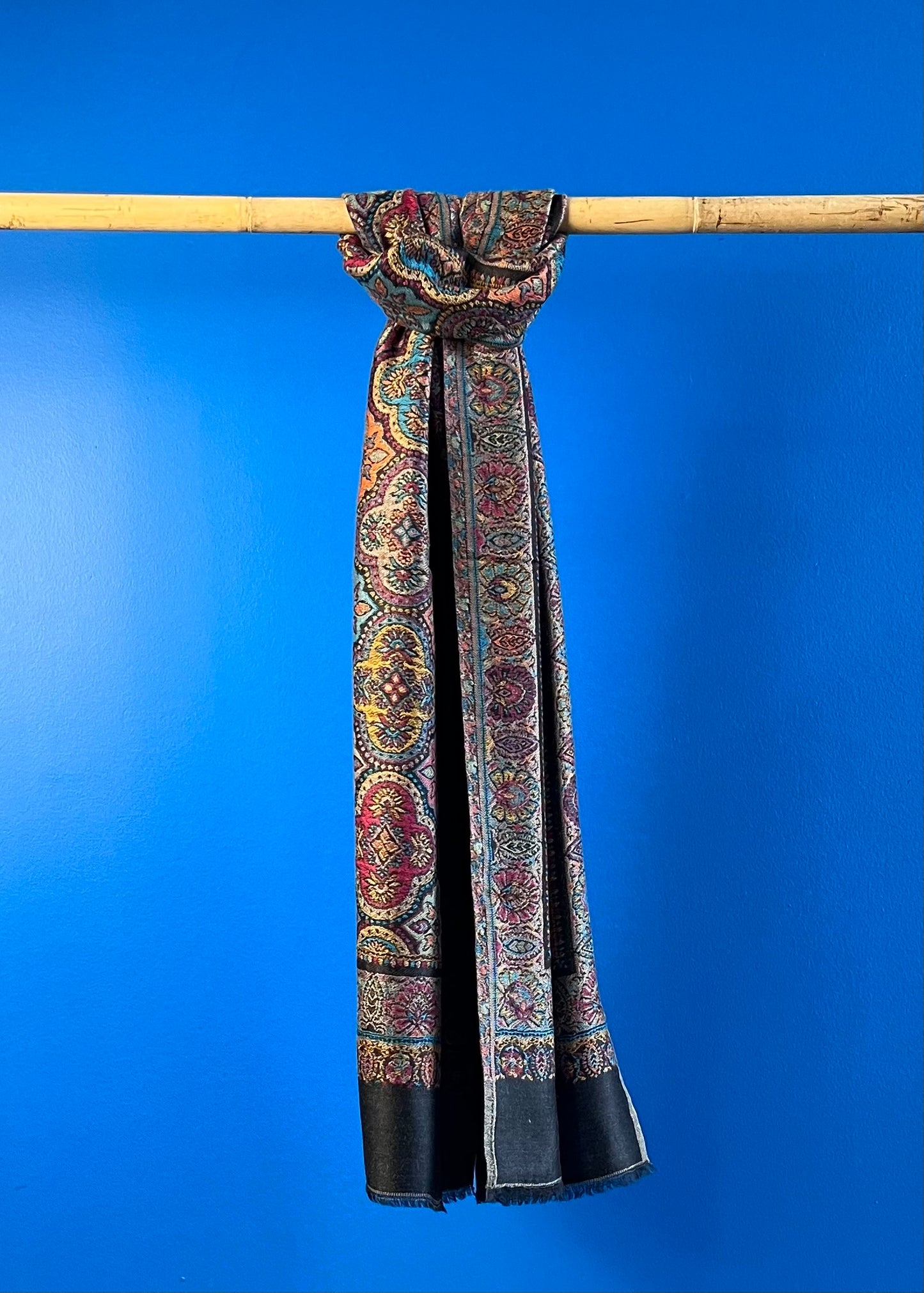 Wool Tencel Narrow Scarf in Black Beige- Pattern 2