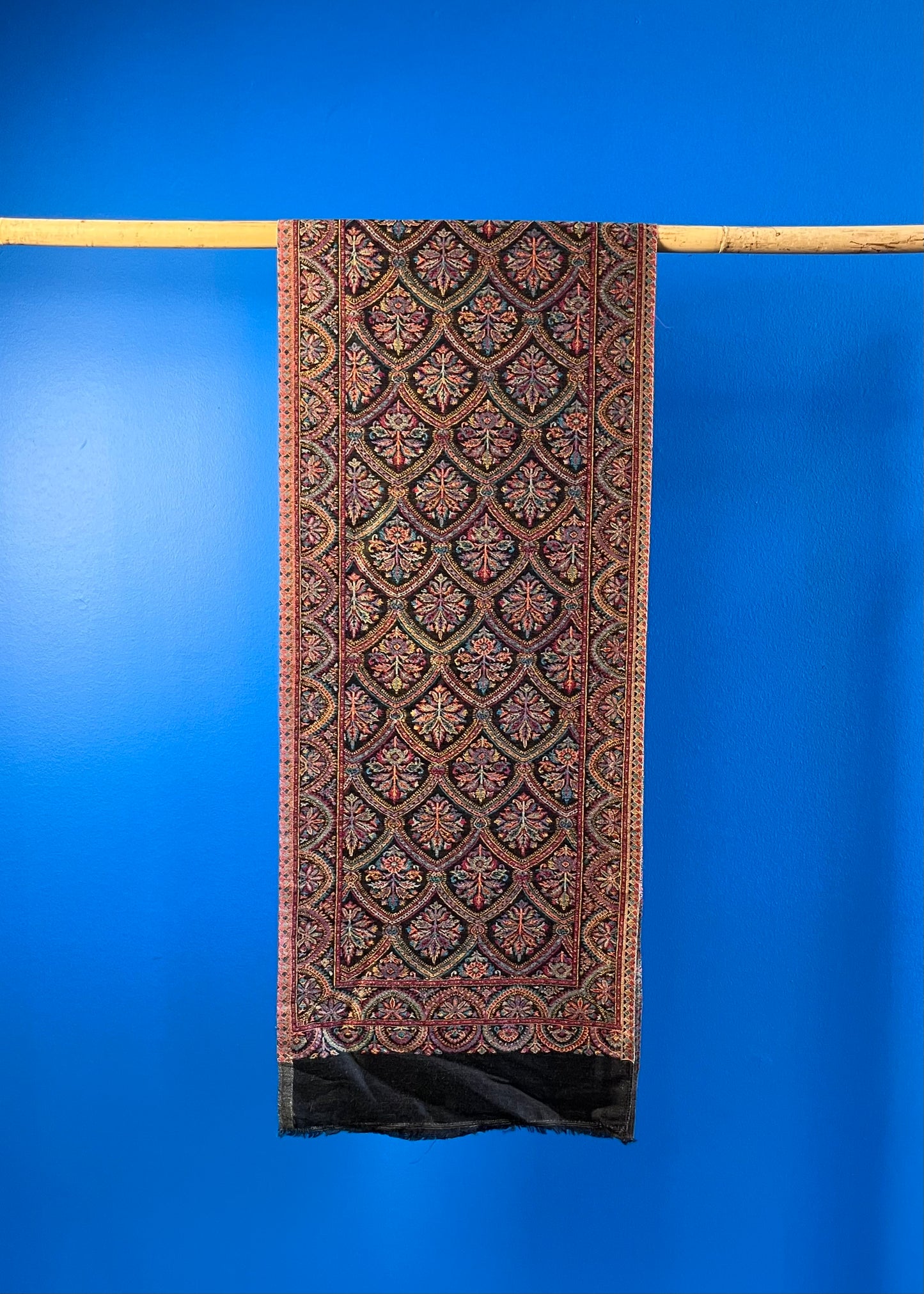 Wool Tencel Narrow Scarf in Black Beige- Pattern 1