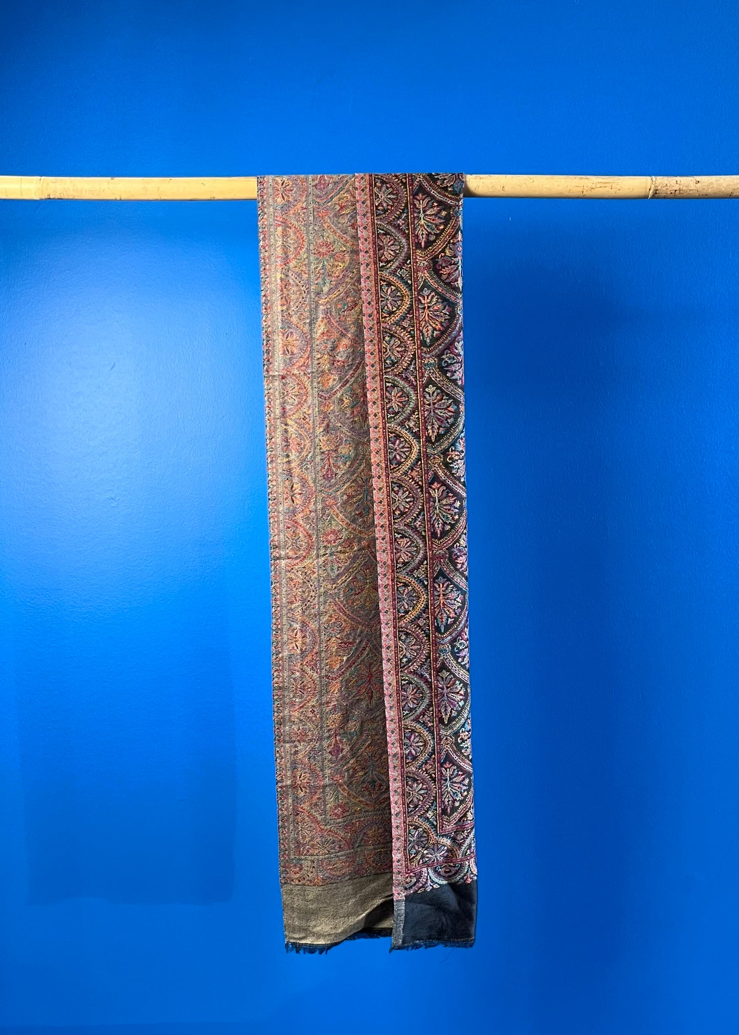 Wool Tencel Narrow Scarf in Black Beige- Pattern 1