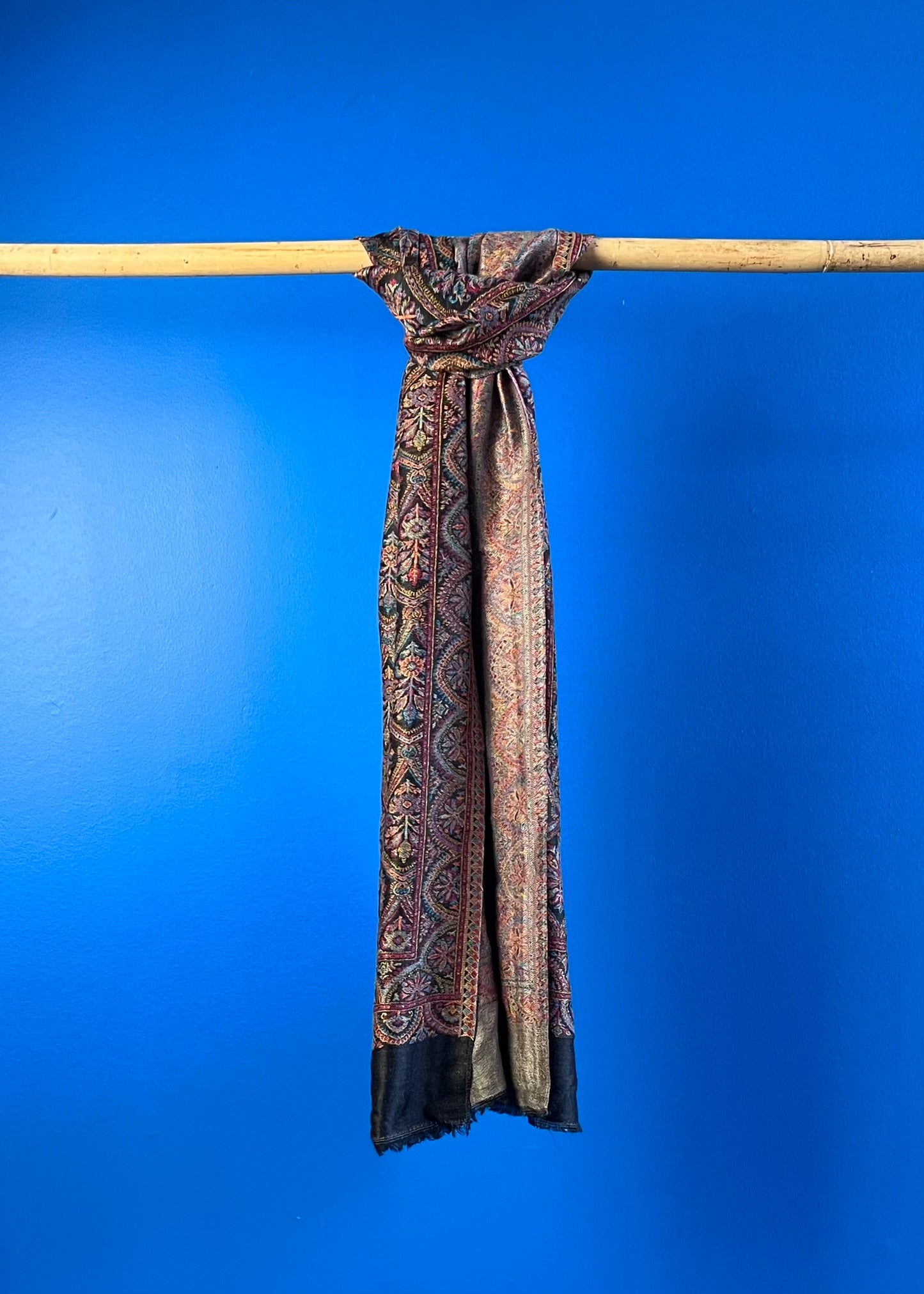 Wool Tencel Narrow Scarf in Black Beige- Pattern 1