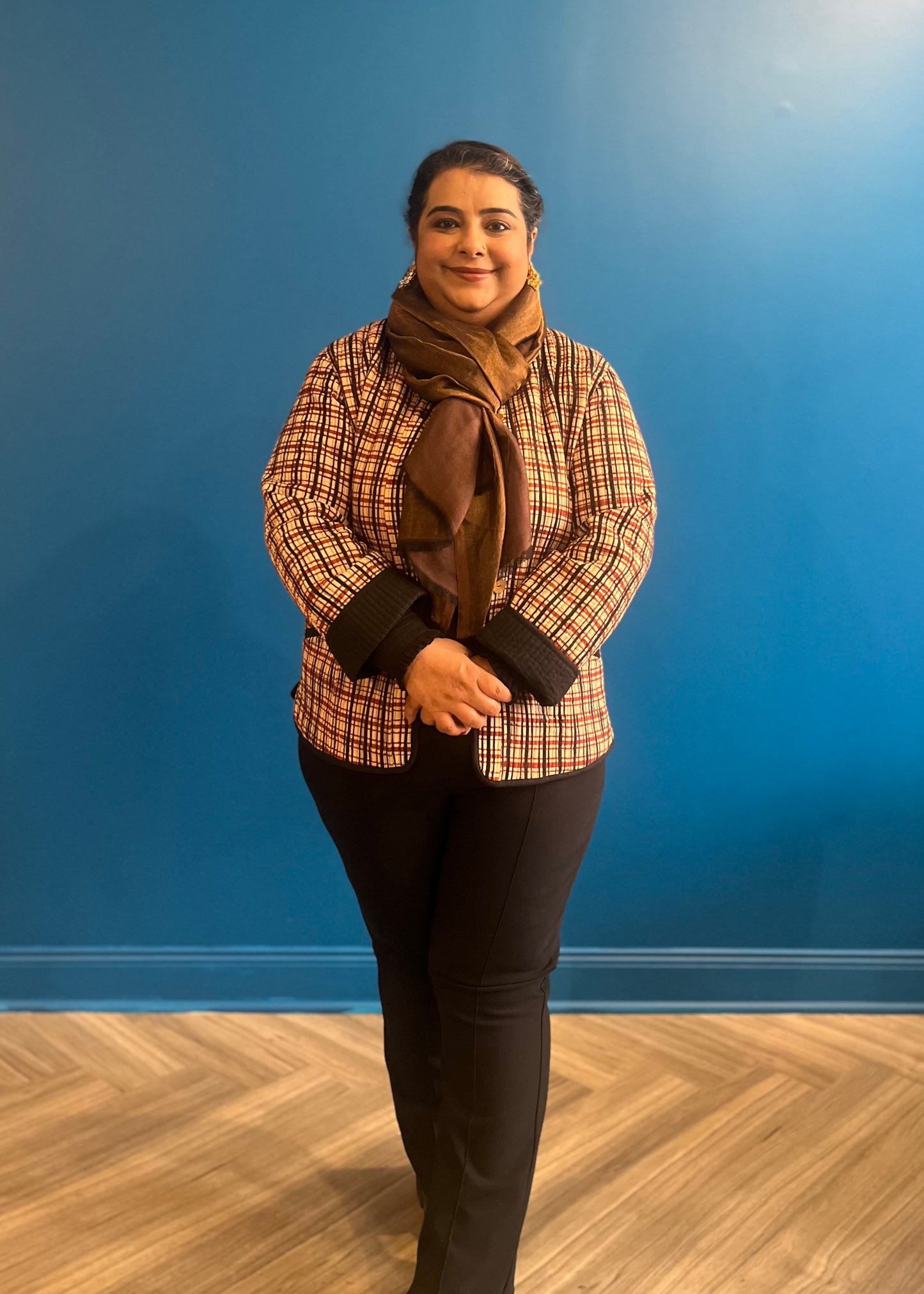 Wool Tencel Wide Scarf in Brown