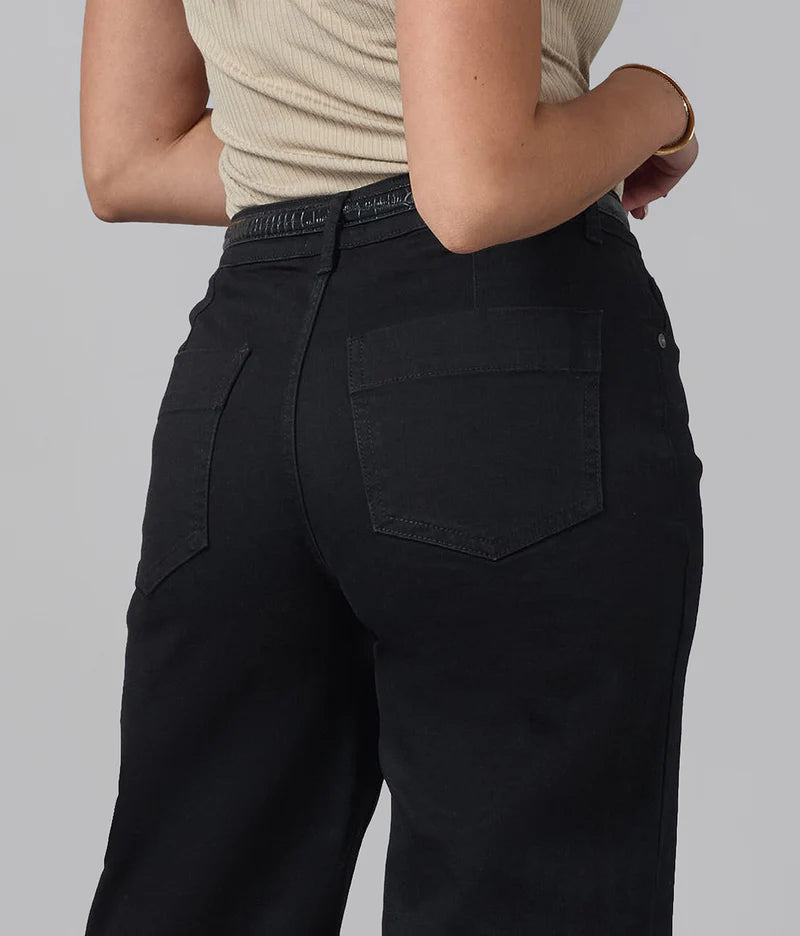 High Rise Wide Leg Jeans in Black