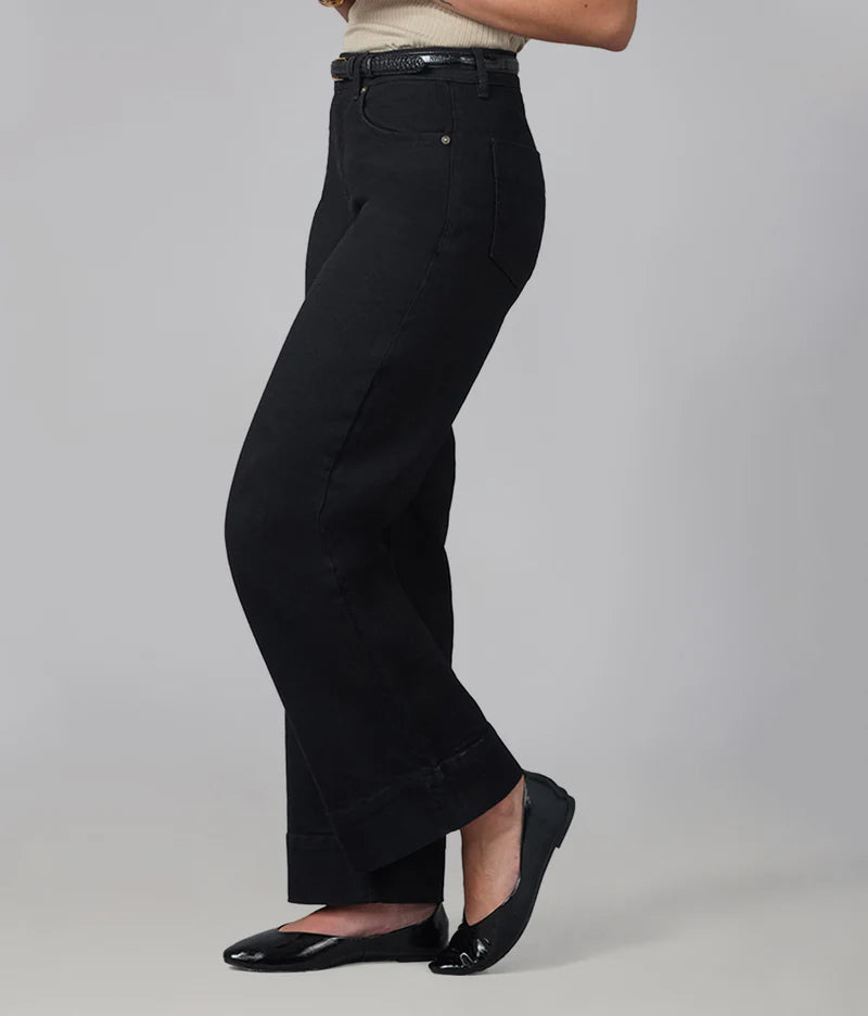 High Rise Wide Leg Jeans in Black