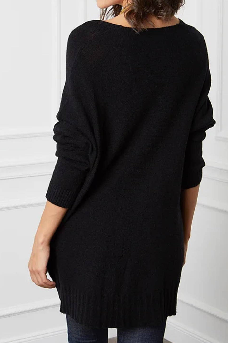V-Neck Long Sweater in Black