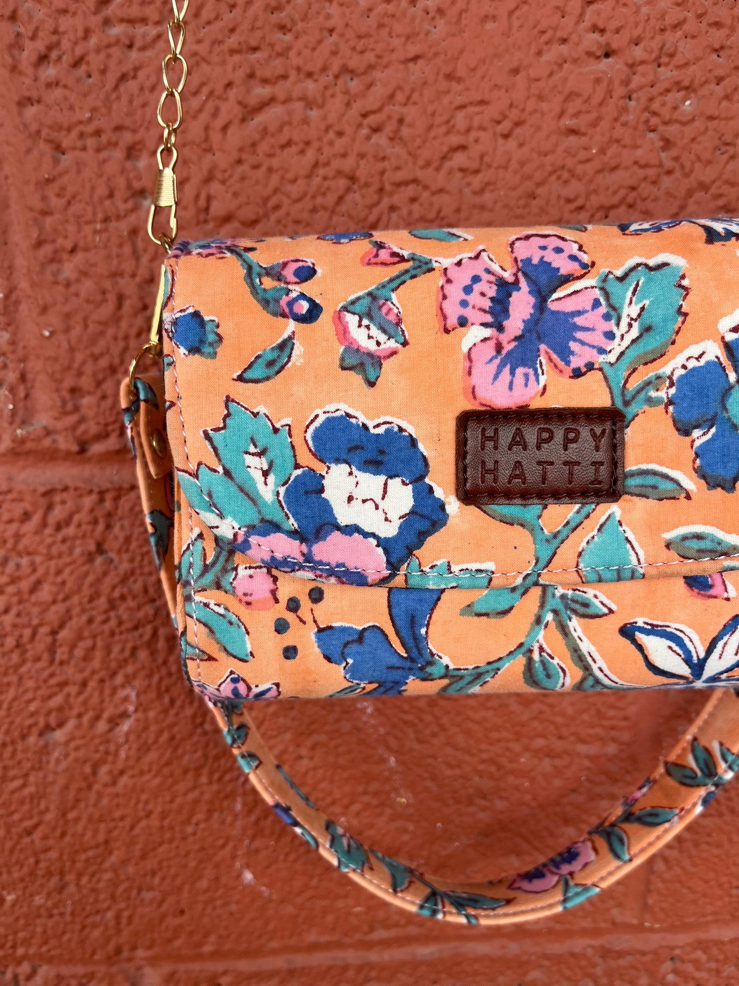 August Box Bag in Peach