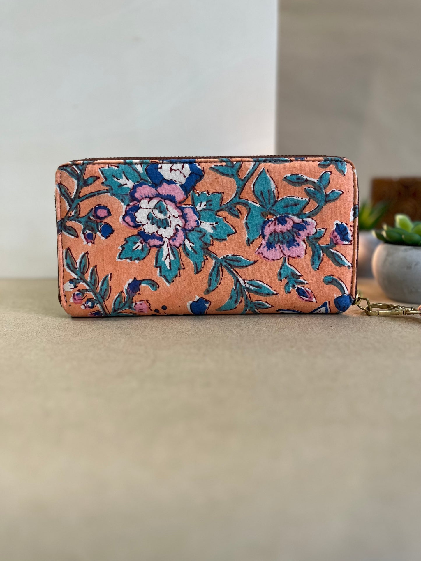 Wrist Clutch in Peach