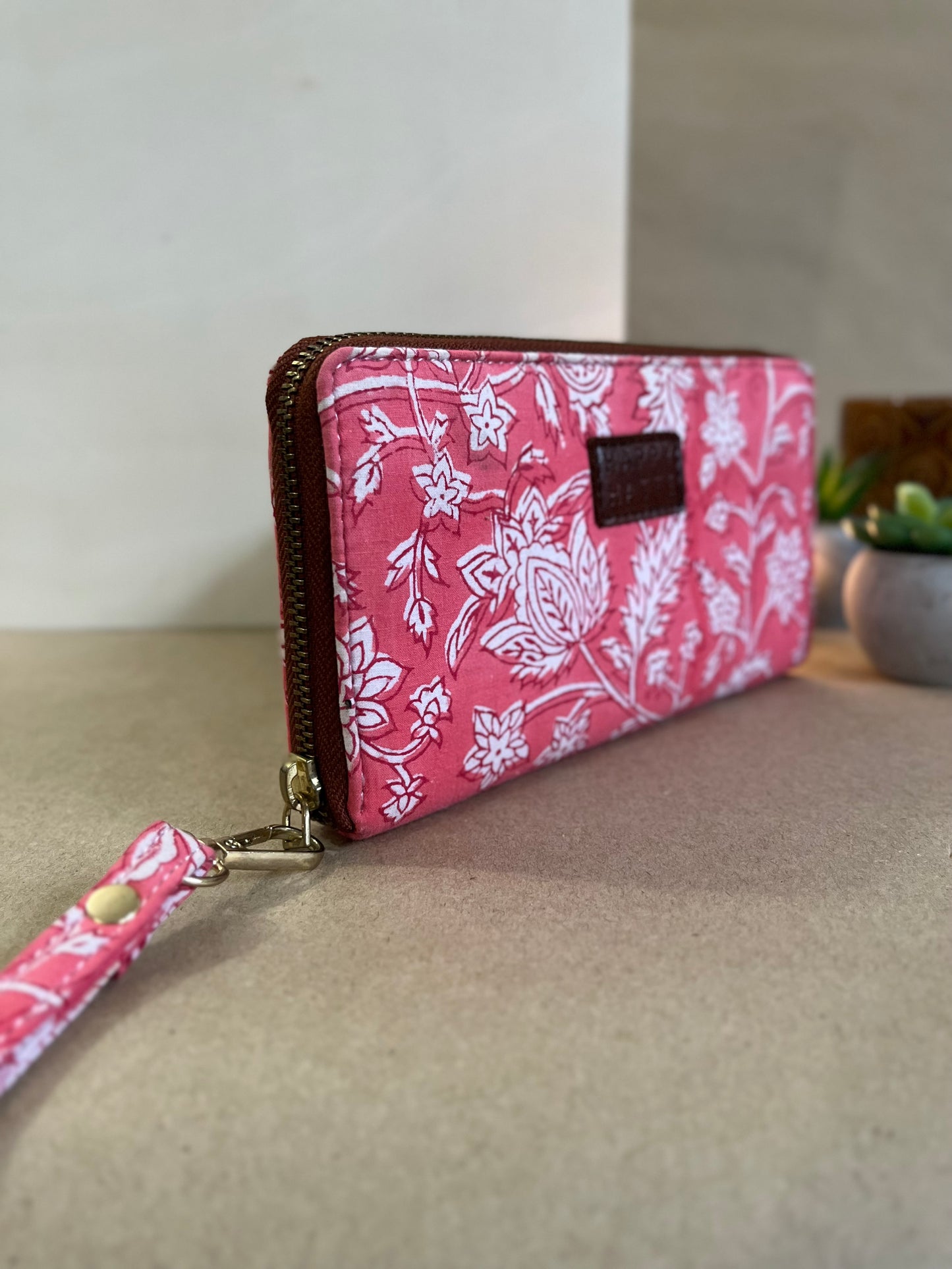 Wrist Clutch in Pink