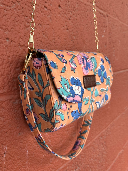 August Box Bag in Peach